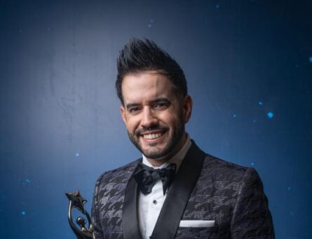 Manny Cruz, foto de la página web de Premios Soberano