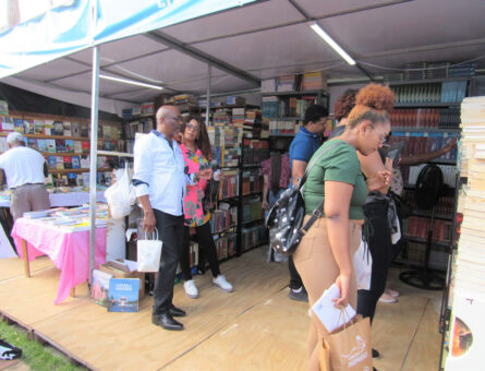 Visitantes XXIV Feria Internacional del Libro Santo Domingo