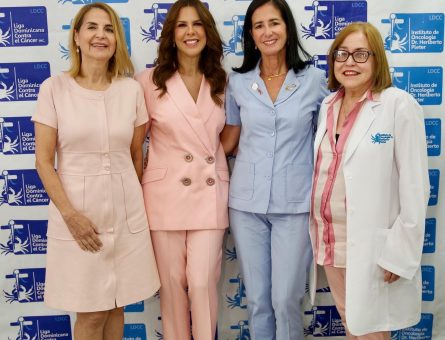 Rosa Ivanovna Varela, Ingrid Gómez, Julia Guerra y Rosa Haydeé Vassallo